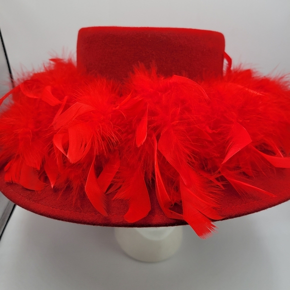 Vintage Wool Felt Hat • Red Feathers • Kentucky Derby • Wide Brim - Picture 3 of 6